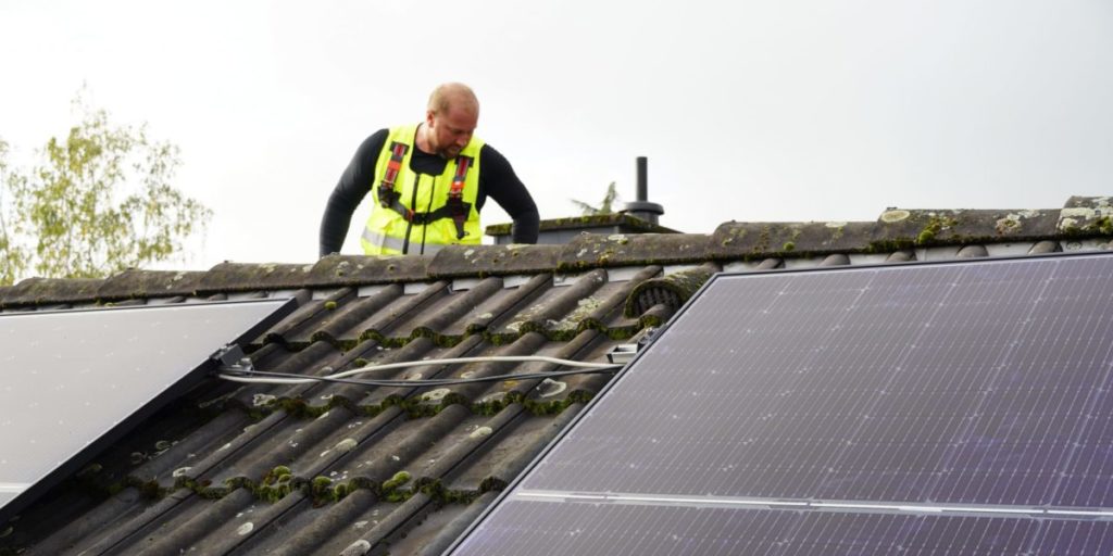 Anteil von Photovoltaik an Nettostromerzeugung steigt 2022 um 19 Prozent